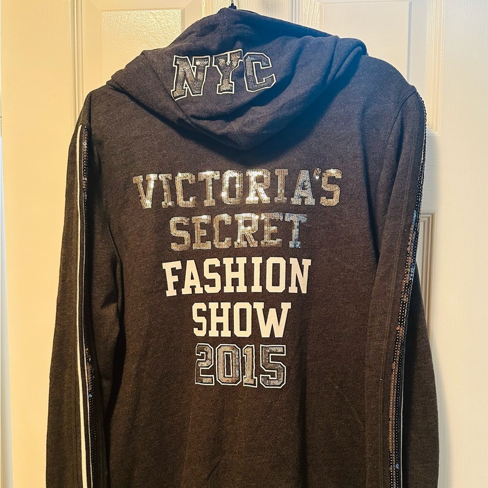 Victorias Secret grey NYC Fashion Show 2015 gray soft Zip up with sequin detail